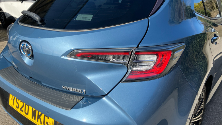 Toyota Corolla 2.0 VVT-i Hybrid Design 5dr CVT Hybrid Hatchback